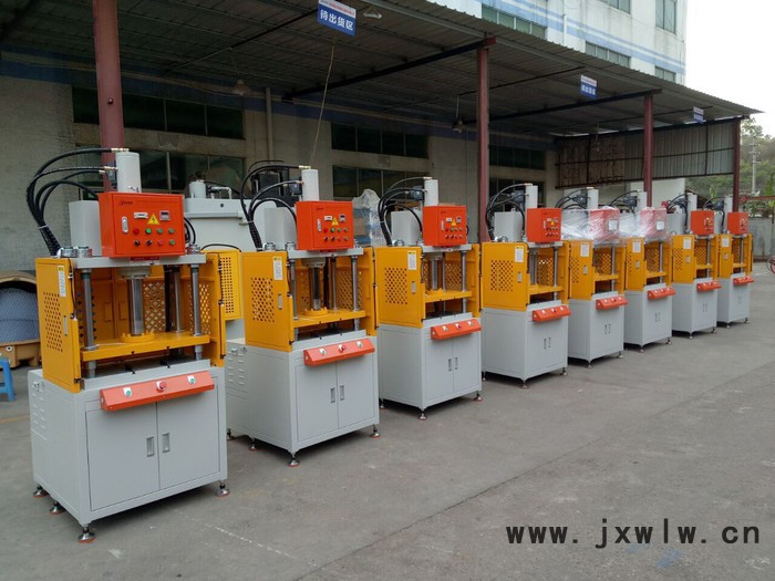 金屬制品切邊機(jī)|鋁制品切邊機(jī)|發(fā)動機(jī)罩切邊機(jī)|鋁制品殼體切邊機(jī)