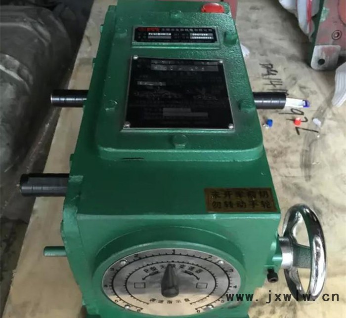 P式鏈條機(jī)，P4立式變速器，P式齒鏈?zhǔn)綗o極變速機(jī)