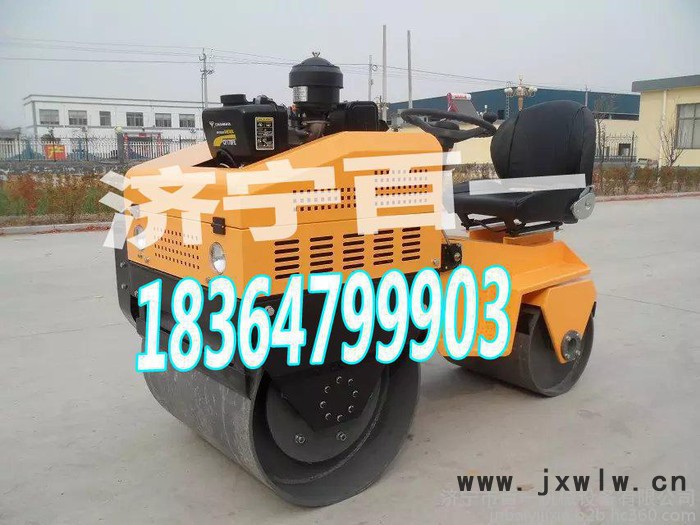 濟寧小型壓路機生產(chǎn)廠家 850座駕式雙鋼輪壓路機 水冷發(fā)動機