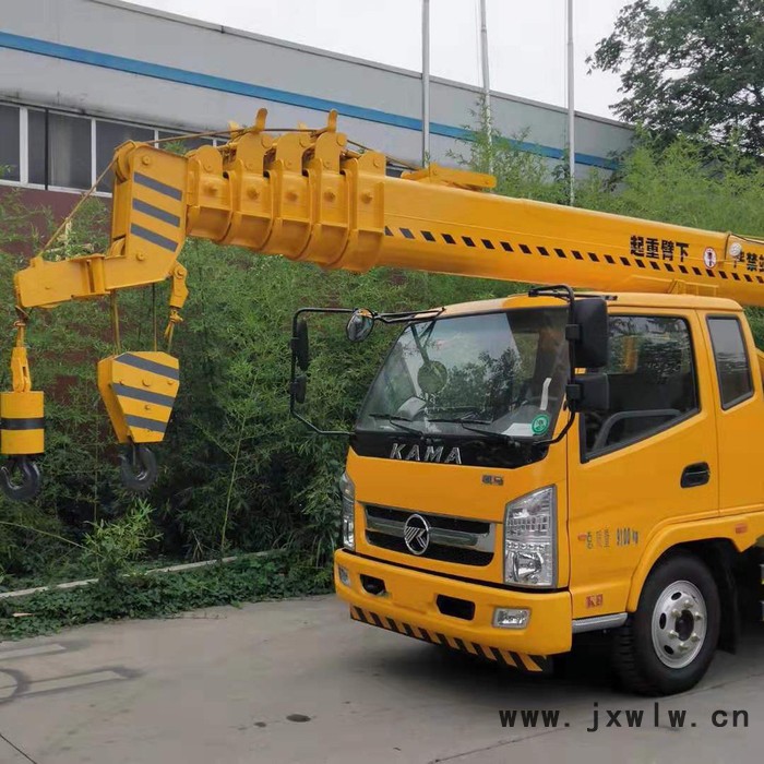 12噸江淮汽車底盤吊車   12噸江淮吊車視頻圖片 軸距4.2米 玉柴發(fā)動機(jī)