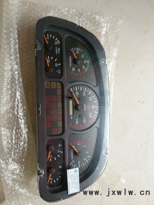 三一重工攪拌車原廠配上海日野發(fā)動機用P11C-UH/H71-010組合儀表總成