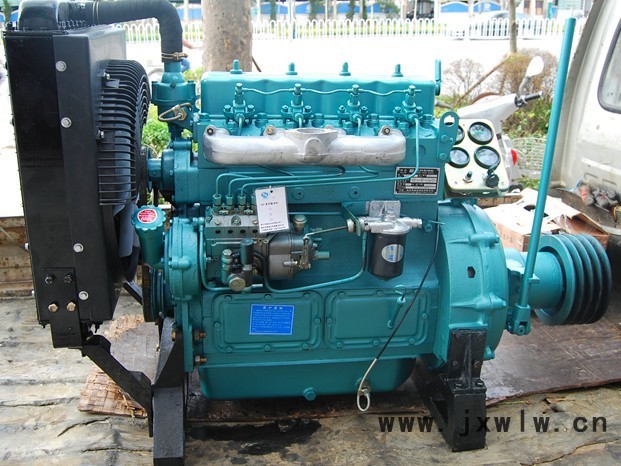 華旭4100柴油機(jī) 4102P發(fā)動(dòng)機(jī) 粉碎用柴油機(jī) 4100船用柴油機(jī)等 濰坊4100柴油機(jī)