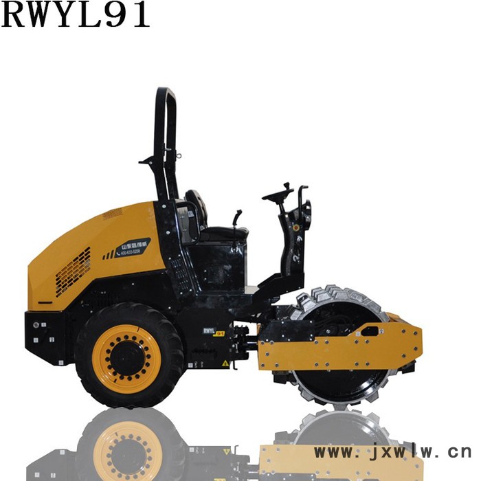 凸塊壓路機(jī)洋馬柴油發(fā)動機(jī)進(jìn)口變量泵變速行走動驅(qū)動橋為鑄造一體式液壓剎車機(jī)構(gòu)RWYL91 路得威*價格可議 小型壓路機(jī)