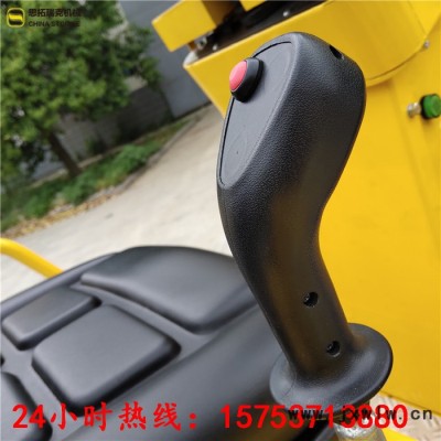 思拓瑞克ST2000 請為我轉(zhuǎn)身2噸全液壓振動壓路機 小型柴油三缸水冷洋馬發(fā)動機壓路機 瀝青管溝振動碾軋道機**價