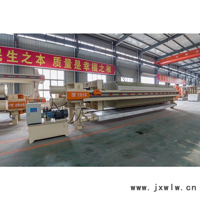 固液分離設(shè)備 壓濾機(jī) 污水處理壓濾機(jī)廠家 污泥脫水壓濾機(jī)