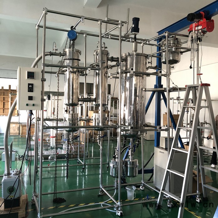 實驗型液液分離設(shè)備AYAN-F100-S真空不銹鋼分子蒸餾儀