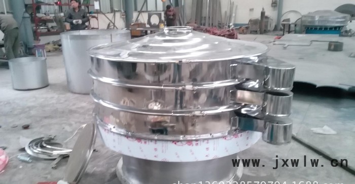 江蘇專業(yè)生產振動篩廠家 徐州振動篩價格 旋振篩振動篩市場 篩選分離設備 分選設備