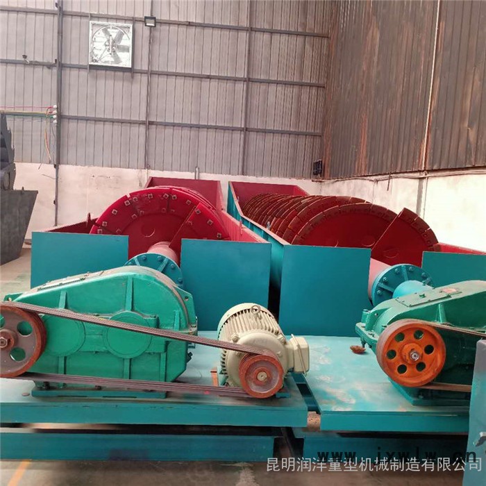 昆明螺旋式洗砂機(jī)廠家 移動(dòng)式螺旋式洗砂機(jī)價(jià)格 泥沙河沙清洗分離設(shè)備 潤洋重機(jī)