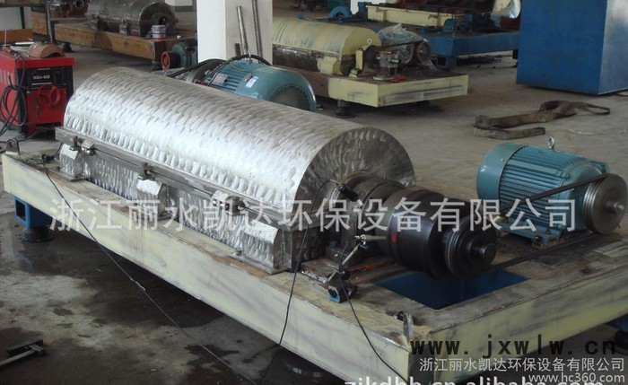 凱達(dá)lw500*2000固液分離設(shè)備