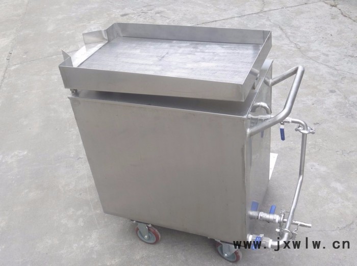 不銹鋼油水分離器---上海青上過濾設(shè)備有限公司