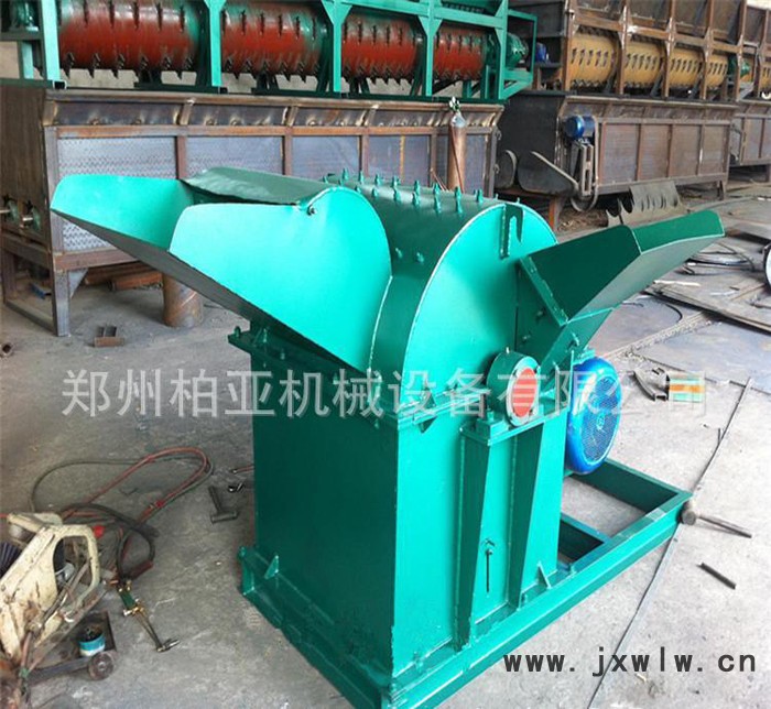 低價現(xiàn)貨供應(yīng)650樹枝粉碎機(jī) 多功能粉碎機(jī) 高效木材粉碎設(shè)備