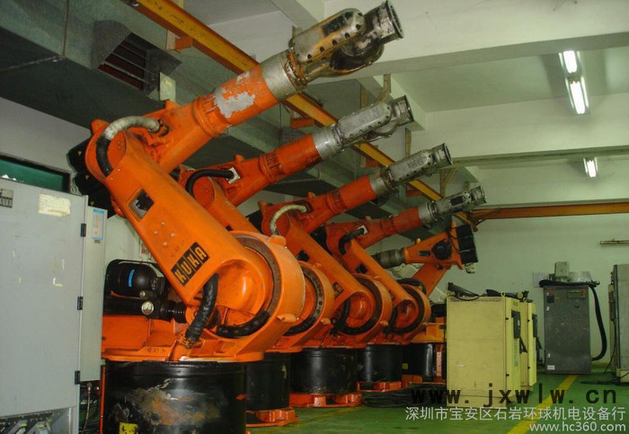 深圳二手工業(yè)機(jī)器人 二手機(jī)器人回收 KUKA機(jī)器人