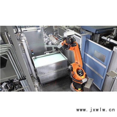 庫卡工業(yè)機(jī)器人 沖壓機(jī)器人壓鑄取件 噴涂 壓鑄工業(yè)機(jī)器人