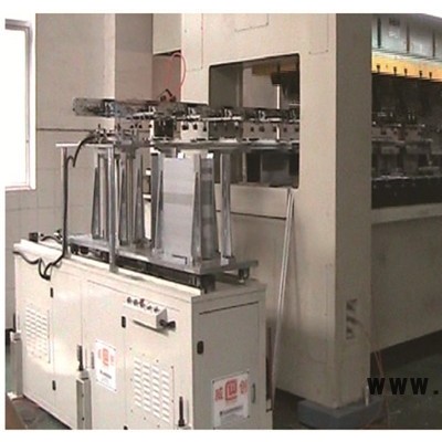 蘇州天洲自動化 沖床機(jī)械手工業(yè)機(jī)器人廠家