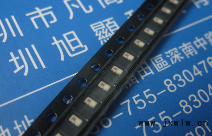 其他集成電路 混合均衡器濾波器 2450BM15A0002E 2.4GHz