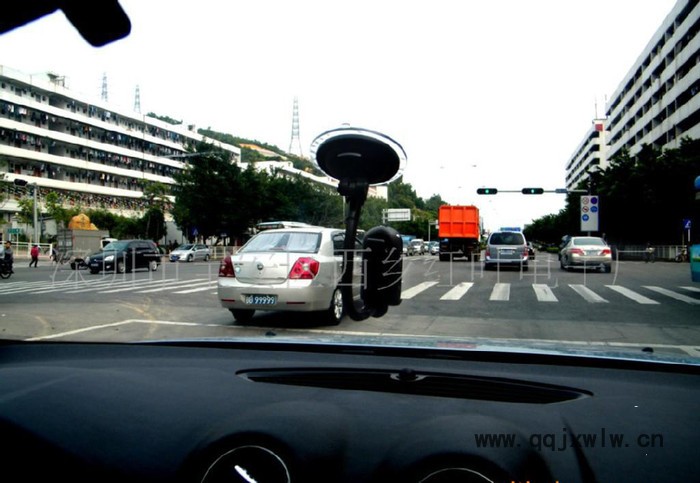 行車記錄儀,聲控錄象機,移動偵測DV，超小行車記錄儀