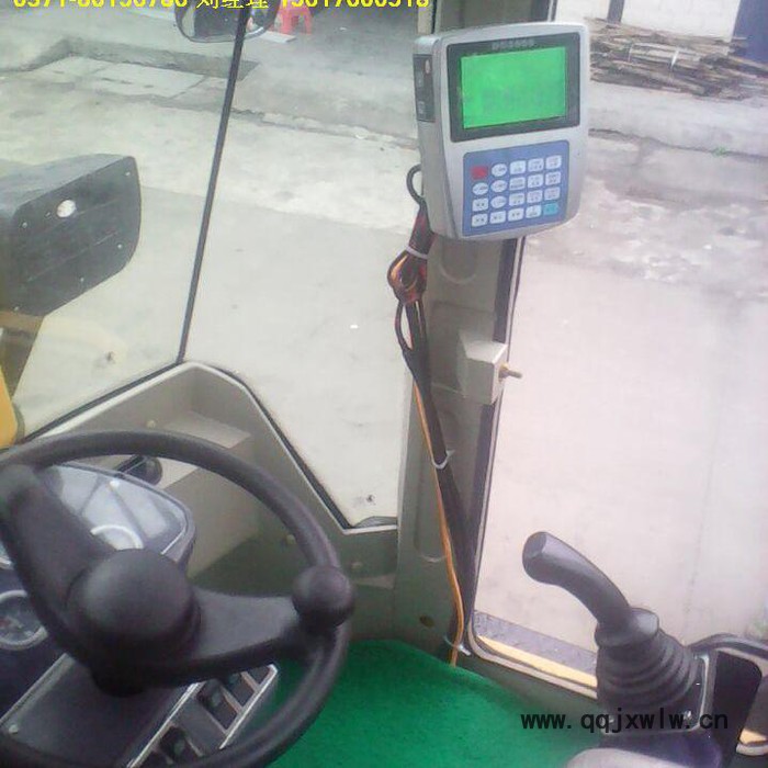 買稱重衡器--選鄭州精科衡器生產(chǎn)廠家 精科彩屏鏟車配料秤全國招代理