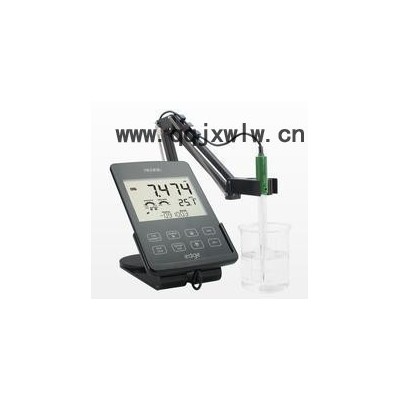 哈納HI4521專業(yè)級微電腦微電腦pH-EC-TDS-鹽度多參數(shù)水質(zhì)分析儀