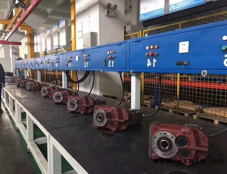 邁傳減速機(jī) RSKF齒輪減速機(jī) 硬齒面減速機(jī) 斜齒輪減速機(jī) 廠家直供 邁傳減速機(jī) RSKF齒輪減速機(jī) 硬齒面減速機(jī) 斜齒輪減速機(jī) 廠家直供