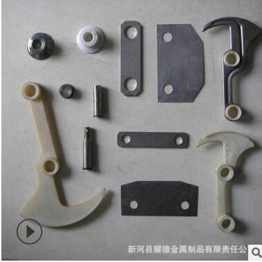 廠家供應(yīng)格柵配件格柵除污機(jī)配件檔板鏈檔板耙齒加工定制