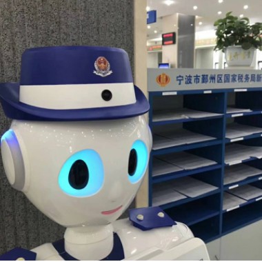 銳曼政務(wù)公檢法政府大廳智能接待迎賓導(dǎo)購人型商業(yè)服務(wù)機器人